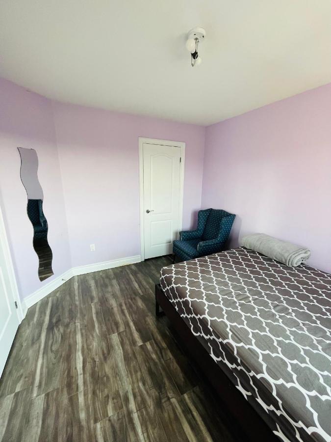 Jazzy Home Stay Місісаґа Екстер'єр фото